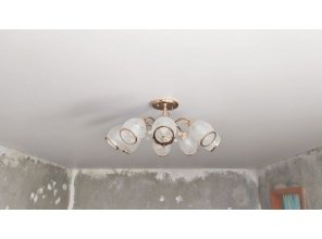 Монтаж потолка в гостиной 17 м2 с использованием пленки VIPCEILING серии MONLANGE M9001 (3.25)
