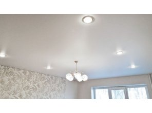 Монтаж потолка для зала 19 м2 с использованием пленки VIPCEILING серии MONLANGE M9001 (3.50)