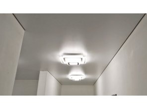 Монтаж потолка в квартире 33 м2 с использованием пленки VIPCEILING серии MONLANGE S9020 (5.45)