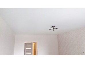 Монтаж потолка в спальне 18 м2 с использованием пленки VIPCEILING серии MONLANGE S9020 (3.50)