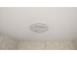 Монтаж потолка в спальне 14 м2 с использованием пленки VIPCEILING серии MONLANGE M9001 (3.25)