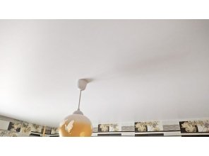 Монтаж потолка на кухне 8 м2 с использованием пленки VIPCEILING серии MONLANGE S9020 (2.60)