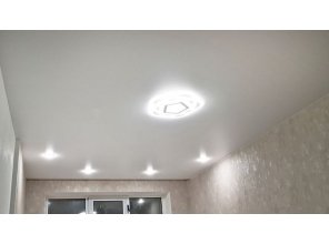 Монтаж потолка в детской 16 м2 с использованием пленки VIPCEILING серии MONLANGE S9020 (3.25)