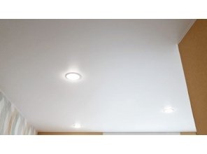 Монтаж потолка в квартире 15 м2 с использованием пленки VIPCEILING серии MONLANGE M9001 (3.50)