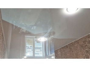 Монтаж потолка на кухне 13 м2 с использованием пленки VIPCEILING серии MONLANGE L9001 (3.25)