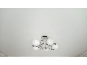 Монтаж потолка в спальне 9 м2 с использованием пленки VIPCEILING серии MONLANGE S9020 (3.25)