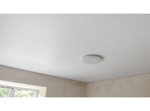 Монтаж потолка в спальне 11 м2 с использованием пленки VIPCEILING серии MONLANGE M9001 (3.25)