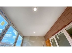 Монтаж потолка в квартире 5 м2 с использованием пленки VIPCEILING серии MONLANGE M9001 (2.15)